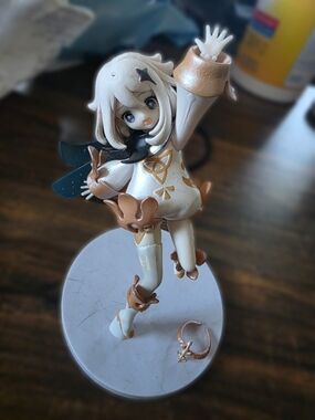 Bootlet Paimon Figure (Broken Crown)